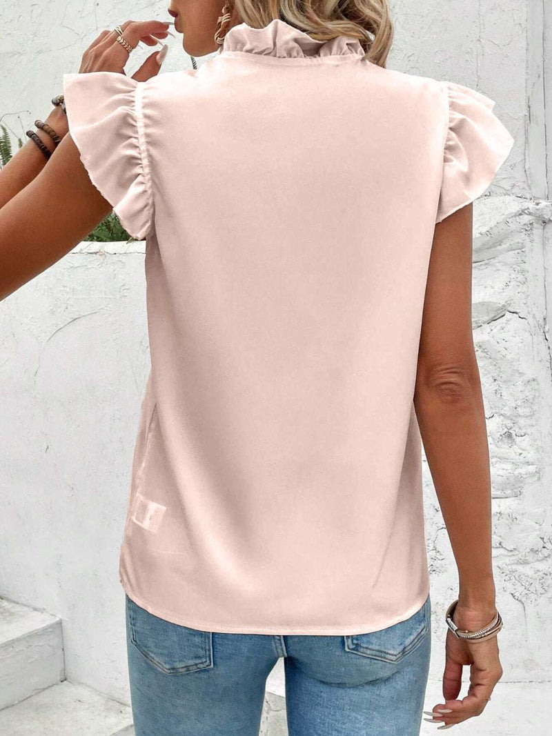 Ruffled V-Neck Cap Sleeve BlouseFeatures: Ruffled
Sheer: Opaque
Stretch: No stretch
Material composition: 100% polyester
Care instructions: Machine wash cold. Tumble dry low.
Imported


Size
US
TopAll TopsTrendsiKlondike Creek Unique Boutique-Neck Cap Sleeve Blouse