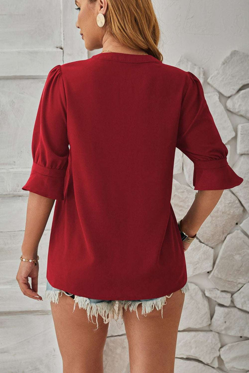 Notched Half Sleeve BlouseFeatures: Basic style
Sheer: Opaque
Stretch: No stretch
Material composition: 100% polyester
Care instructions: Machine wash cold. Tumble dry low.
Imported


Size
USAll TopsTrendsiKlondike Creek Unique BoutiqueNotched Half Sleeve Blouse