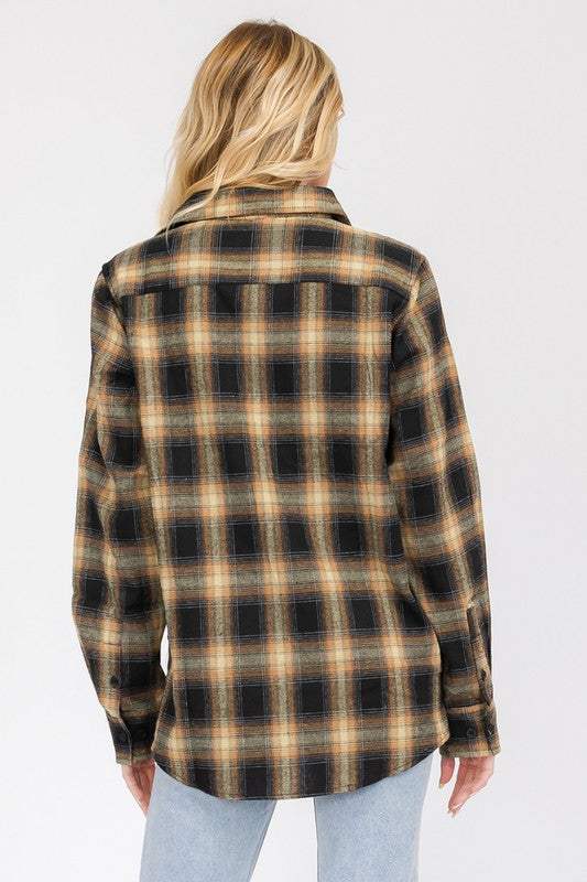 FULL PLAID CHECKERED FLANNEL LONG SLEEVEFULL PLAID CHECKERED FLANNEL60% Cotton, 40% PolyesterCHEST POCKETSBUTTON COSURE** REGULAR FITSize Measurement (inch):
S: 20.5 (Bust), 21.0 (Waist), null (Hips), 29.5WEIVKlondike Creek Unique BoutiqueFULL PLAID CHECKERED FLANNEL LONG SLEEVE