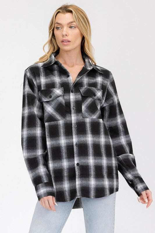 FULL PLAID CHECKERED FLANNEL LONG SLEEVEFULL PLAID CHECKERED FLANNEL60% Cotton, 40% PolyesterCHEST POCKETSBUTTON COSURE** REGULAR FITSize Measurement (inch):
S: 20.5 (Bust), 21.0 (Waist), null (Hips), 29.5WEIVKlondike Creek Unique BoutiqueFULL PLAID CHECKERED FLANNEL LONG SLEEVE