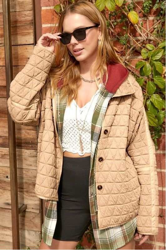 Rosie JacketRosie Jacket

Introducing the Rosie Jacket - a trendy and fashionable outerwear option for all seasons!

Designed with style and comfort in mind, the Rosie Jacket isLa MielKlondike Creek Unique BoutiqueRosie Jacket