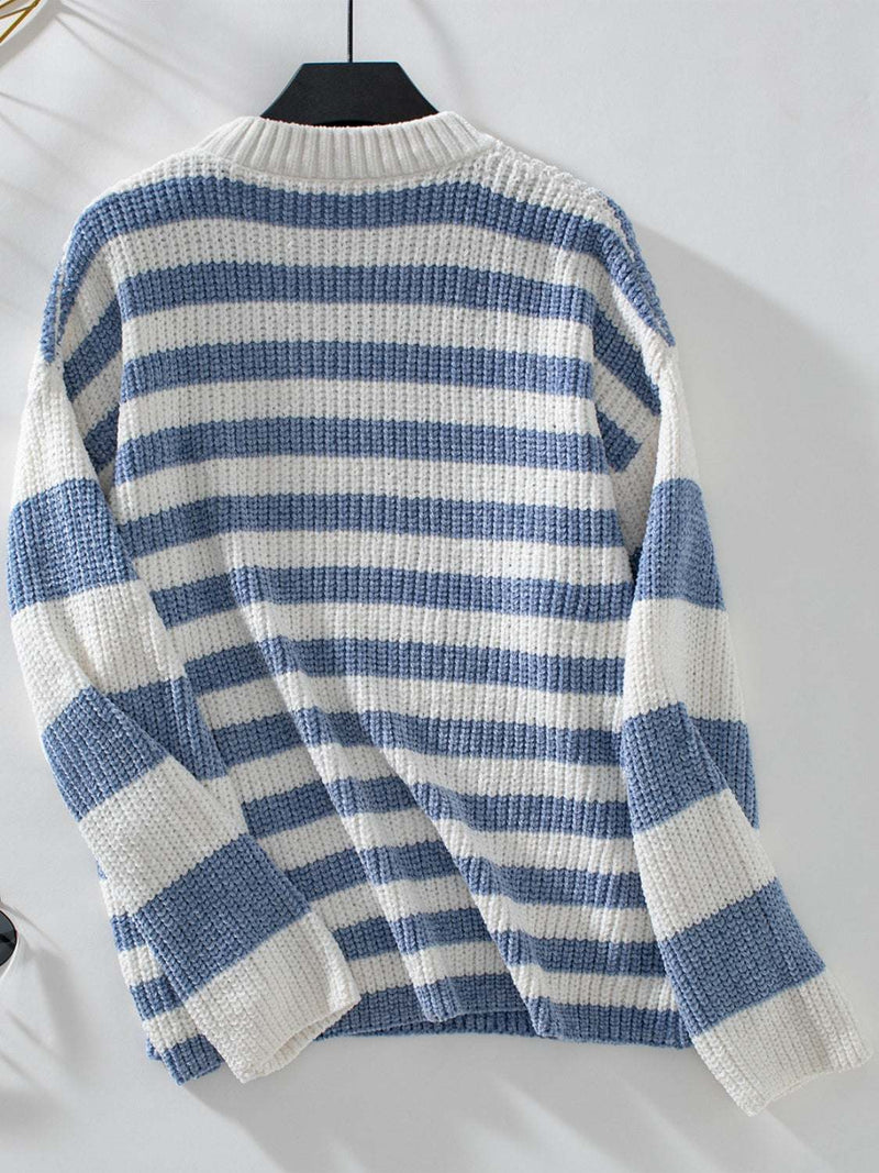 Striped round neck long sleeve sweater made of 100% polyester.