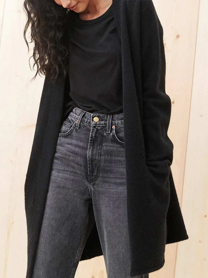 Open front long sleeve cardigan with pockets in black.