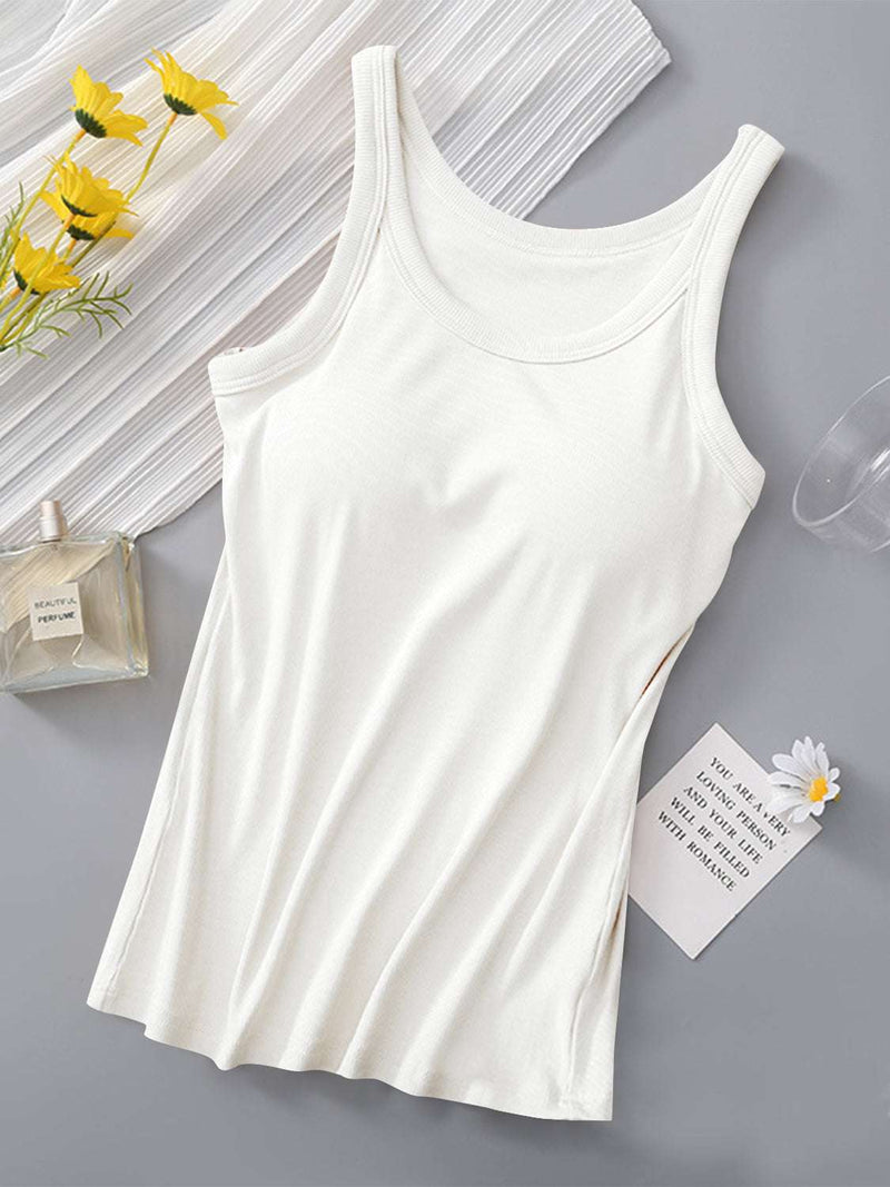 Round neck tank with moderate stretch and built-in bra, made from viscose and spandex.