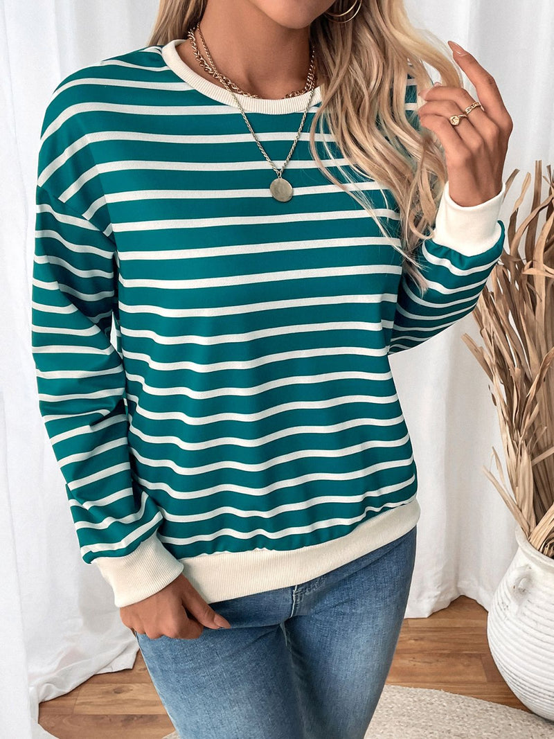 Perfee striped contrast round neck long sleeve sweatshirt in green and white.
