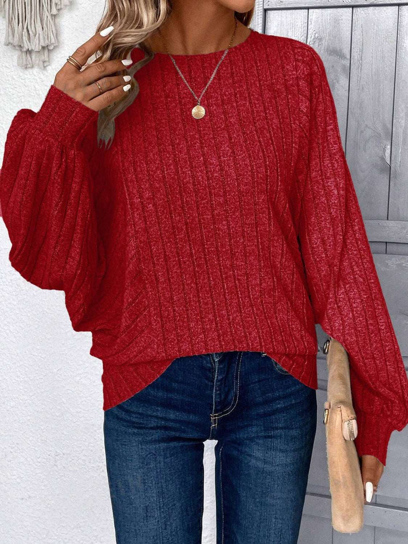 Plus size red round neck batwing sleeve t-shirt.