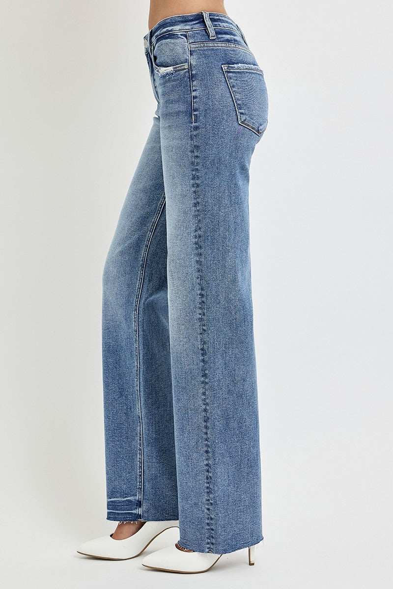 RISEN High-Waist Straight Leg Jeans with PocketsUpgrade your denim game with our RISEN High-Waist Straight Leg Jeans. These jeans are designed to give you a flattering and comfortable fit, perfect for any occasionBottoms/JeansTrendsiKlondike Creek Unique BoutiqueRISEN High-Waist Straight Leg Jeans