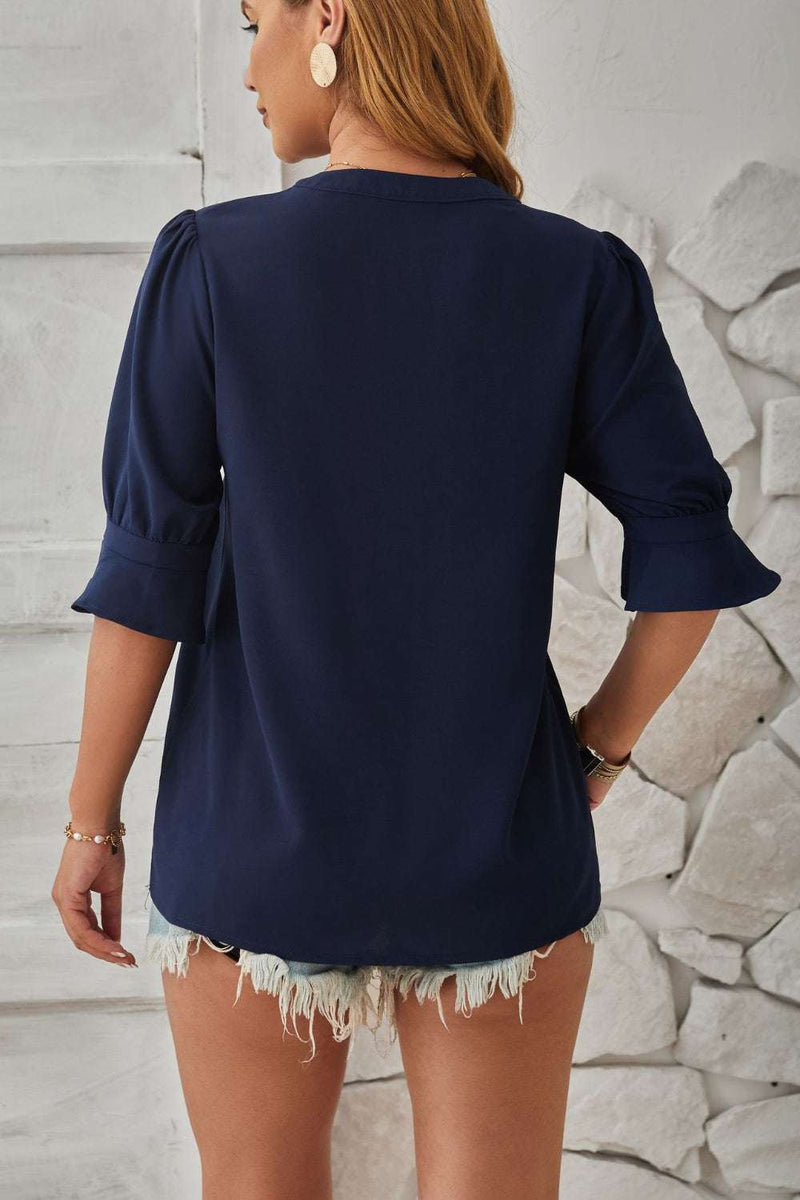 Notched Half Sleeve BlouseFeatures: Basic style
Sheer: Opaque
Stretch: No stretch
Material composition: 100% polyester
Care instructions: Machine wash cold. Tumble dry low.
Imported


Size
USAll TopsTrendsiKlondike Creek Unique BoutiqueNotched Half Sleeve Blouse
