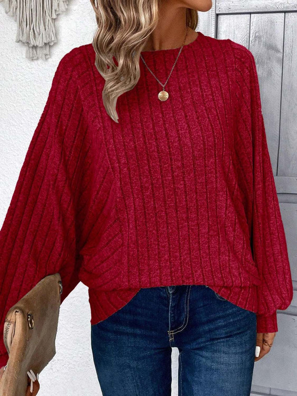 Plus size red round neck batwing sleeve T-shirt.