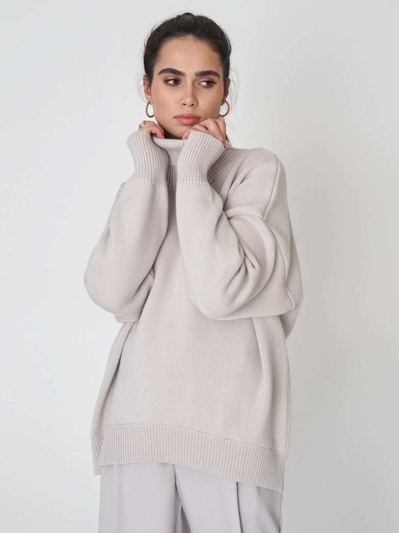 Turtleneck long sleeve sweater in light gray, slightly stretchy, viscose blend.