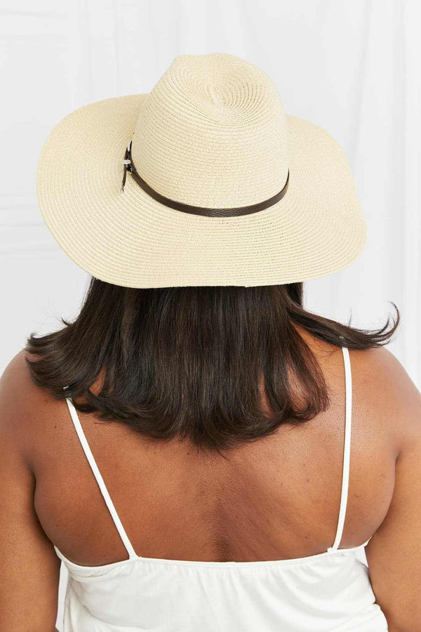 Fame Boho Summer Straw Fedora Hat with belt buckle detailing.