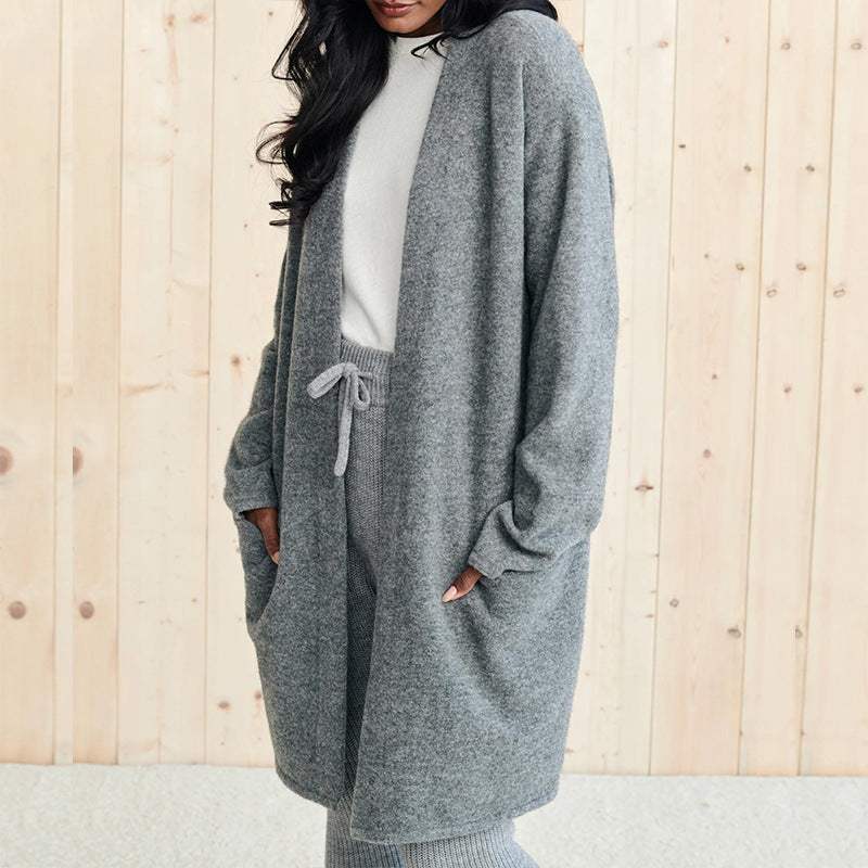 Open front long sleeve cardigan with pockets in grey, made from acrylic, featuring moderate stretch.