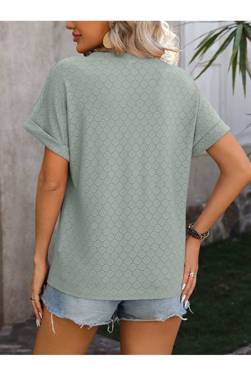 Eyelet Notched Short Sleeve T-ShirtFeatures: Eyelet
Sheer: Opaque
Stretch: No stretch
Material composition: 65% rayon, 35% polyester
Care instructions: Machine wash cold. Tumble dry low.
Imported
ProdShirts & TopsTrendsiKlondike Creek Unique BoutiqueEyelet Notched Short Sleeve
