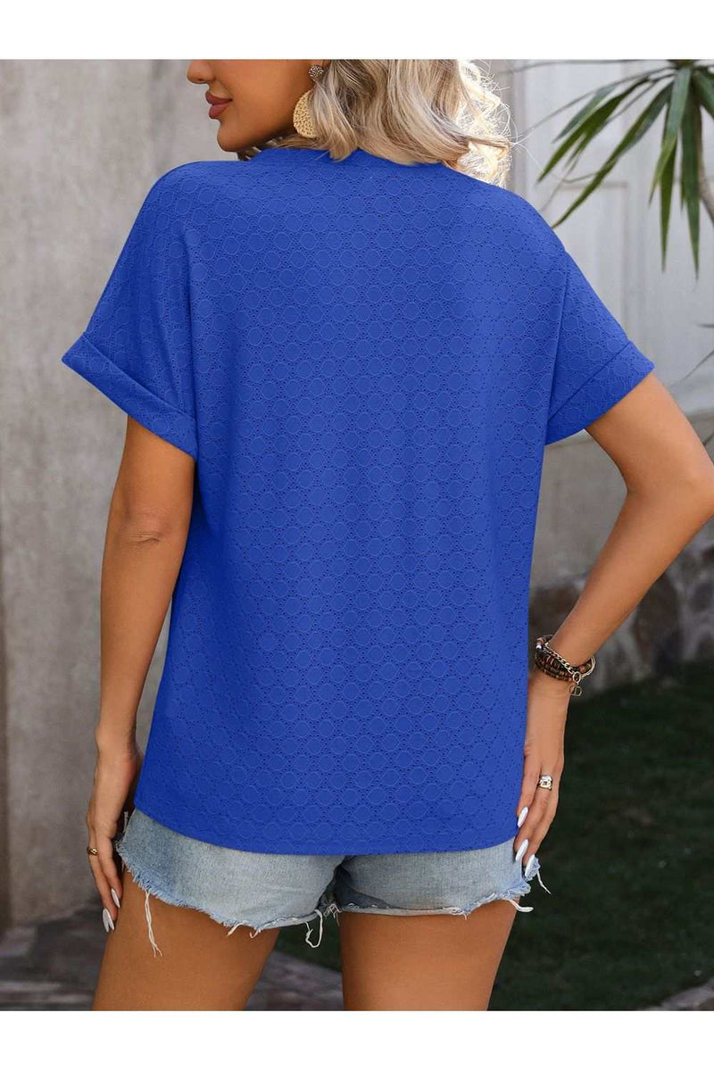 Eyelet Notched Short Sleeve T-ShirtFeatures: Eyelet
Sheer: Opaque
Stretch: No stretch
Material composition: 65% rayon, 35% polyester
Care instructions: Machine wash cold. Tumble dry low.
Imported
ProdShirts & TopsTrendsiKlondike Creek Unique BoutiqueEyelet Notched Short Sleeve